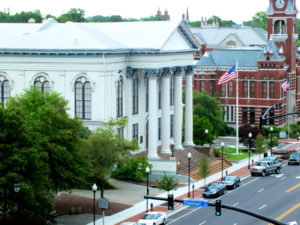 The city council meets in Wilmington City Hall, 102 N. Third St. Photo by Jonathan Spiers.