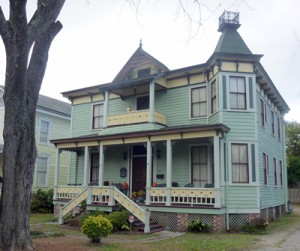 The Yopp-Goodman House, 215 N. Sixth St.