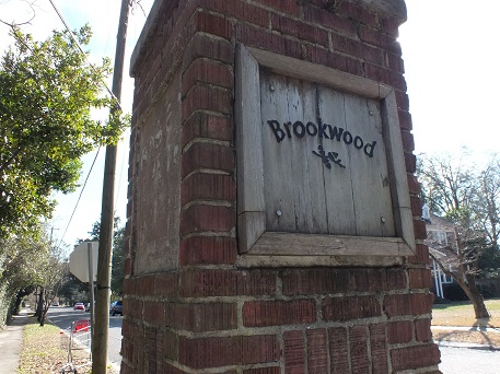 A brick column at the intersection of Market Street and Brookwood Avenue marks the entrance to Brookwood, once indicated by an arch. Photos by Jonathan Spiers.