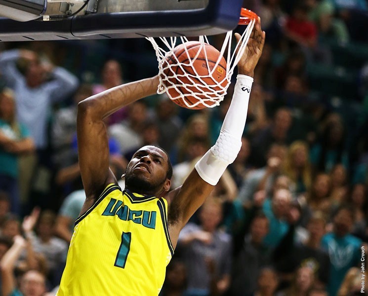 UNCW men's basketball and a host of other athletic teams are among the beneficiaries of the campus' largest pool of private donations. File photo.