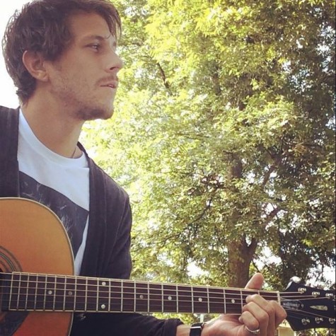 Local singer/songwriter Ashton Stanley performs a free show at Flytrap Brewing Friday.