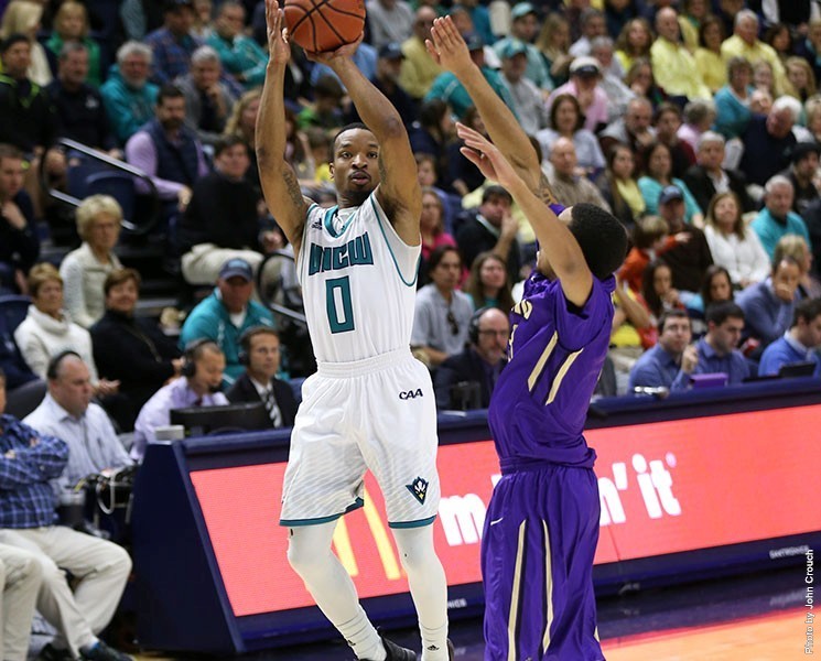 Craig Ponder led all scorers on Saturday's win. Photo courtesy- UNCW Athletics