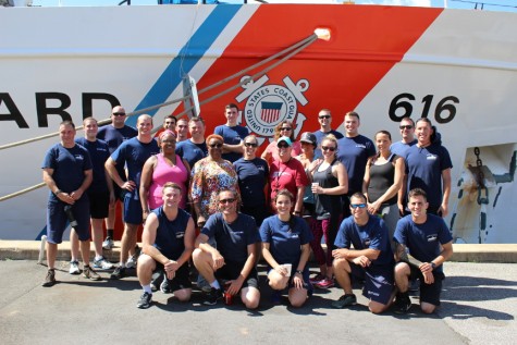 Participants pose for a picture with Diligence crew members. Photo by Christina Haley.