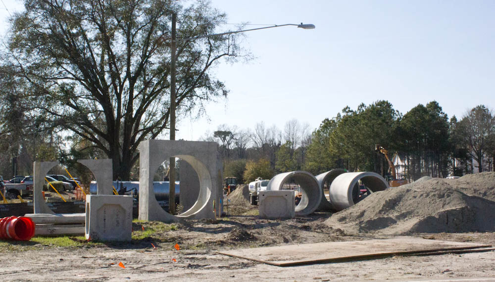Construction on the corner of Randall Parkway and Kerr Avenue. Photo by Hannah Leyva.