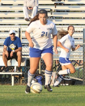 Anna Rae Porcelli. Photos courtesy- Rodney Williams