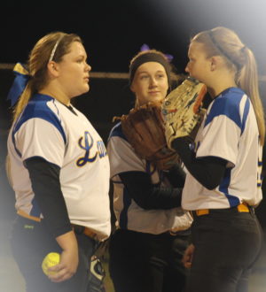 Laney stayed in the hunt for top spot in conference.