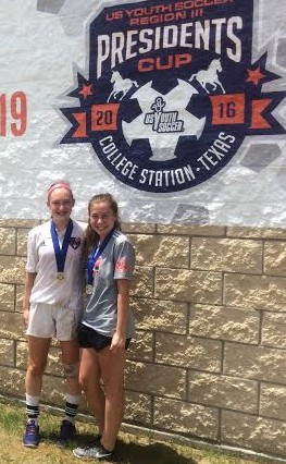 Elizabeth Canfield, left, and Danielle Vara in College Station, Texas. Photo courtesy- Stephanie Canfield. 