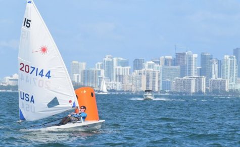Chase Carraway sails off the coast of south Florida during Christmas break. Photos courtesy- Trey Carraway. 