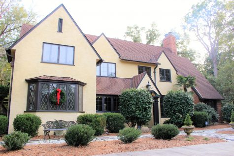 The view of the Live Oak Parkway property from the circle driveway.