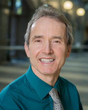 Watson College of Education professor Robert Smith receives the first Wendy and Dell Murphy Distinguished Professorship honor. PHOTO BY: JEFF JANOWSKI/UNCW