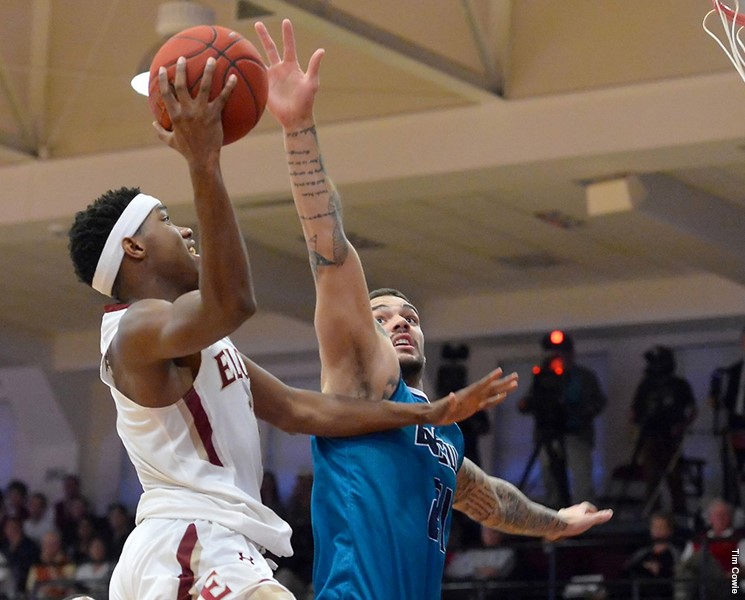 The Seahawks continue a three game road swing in the northeast last this week. Photo courtesy- UNCW sports. 