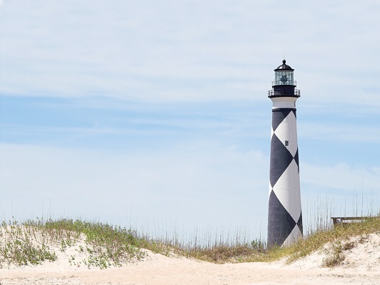 Cape Lookout Lighthouse flashes every 15 seconds. (Photo courtesy Jim Dollar)