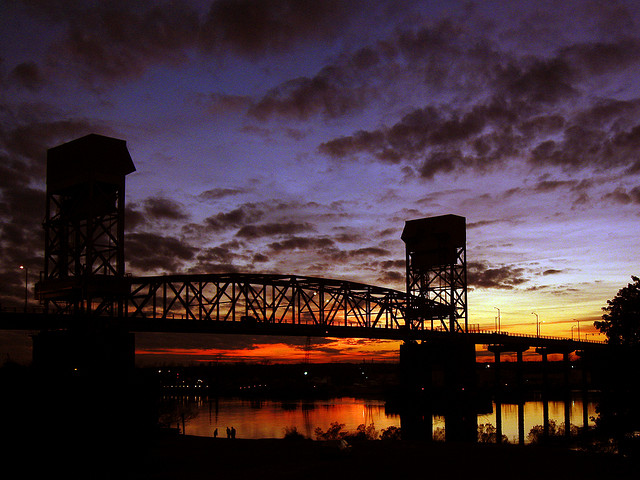 Cape Fear Memorial Bridge near Wilmington. Photo courtesy Seuess / Flickr