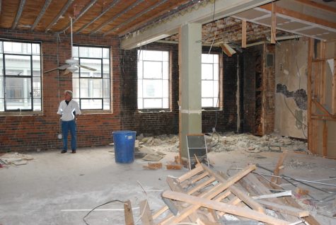 An extensive renovation took place in the Front Street apartment in 2009. (Photos courtesy of the property owners.)