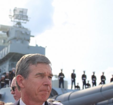 North Carolina Governor Roy Cooper visited the battleship to commemorate the sacrifices of the men and women of the armed forces. (Port City Daily photo / BENJAMIN SCHACHTMAN)