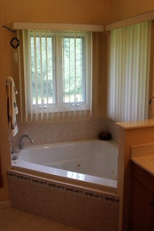 Many of the so called "master suites" feature their own 'garden tub,' each comes with a view. (Port City Daily photo/CORY MANNION)