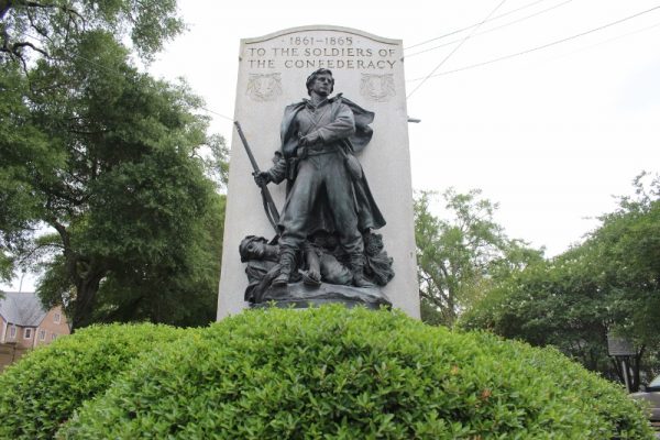 The Confederate Soldiers Monument at the intersection of S. 3rd and Dock Streets in downtown Wilmington. (Port City Daily photo/BEN SCHACTMAN)
