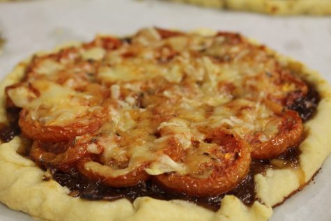 Roasted tomato and red onion jam Gallette. (Port City Daily photo / BENJAMIN SCHACHTMAN)