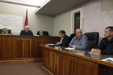 H2GO staff meet for a special meeting in the middle of an ongoing legal battle between the town of Belville and previous board members. (Port City Daily photo / JOHANNA FEREBEE)