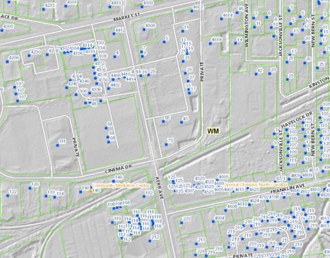 Dozens of properties along the newly-renovated stretch of Kerr Avenue are expected to pursue redevelopment. (Port City Daily photo | BENJAMIN SCHACHTMAN)