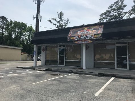 La Brasa restaurant is opening soon in the former San Juan Cafe location on Wrightsville Avenue in Wilmington. (Port City Daily photo | Benjamin Schachtman)