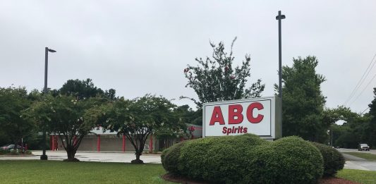 The city is spending over four times the value of its current ABC store on Wrightsville Avenue to build a new store, a quarter-mile away. (Port City Daily photo | Benjamin Schachtman)