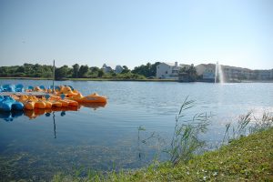 Lake dredging in Carolina Beach is set to continue after Town Council voted to restart the project. (Port City Daily photo/Johanna Ferebee)