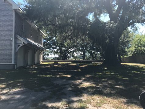 There is no apparent construction ongoing beyond the foundation that has been on the lower section of the property since before Fetzer sold it.