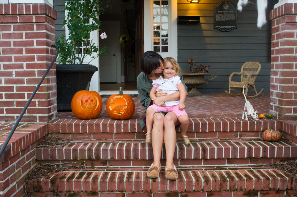 The fall colors of Halloween gave way to spooky, narrow streets as a near-full moon rose above Carolina Place Tuesday night. (Port City Daily photo / Mark Darrough)