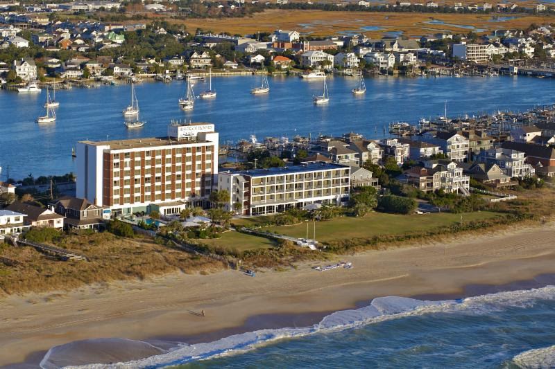 Nicolas Montoya, General Manager Blockade Runner Beach Resort