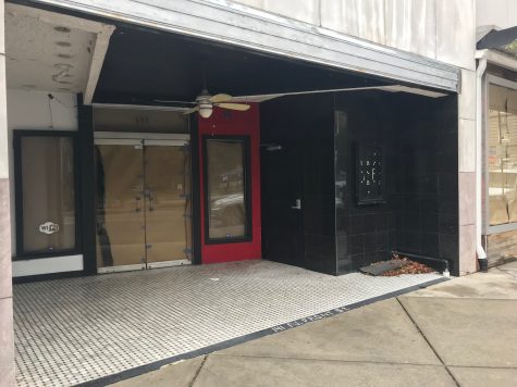 After difficulties with a sub-lease arrangement, and getting robbed, Sunny's Sushi closed. The new owners opened 141 North Restaurant and Lounge but never quite found their footing. (Port City Daily photo / Benjamin Schachtman)