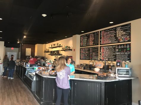 Grinder's Cafe new location on Kerr Avenue opened today. (Port City Daily photo / Staff)