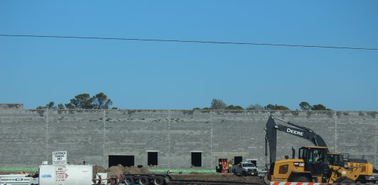 Publix construction is underway in Carolina Beach despite pending lawsuits from Harris Teeter (Port City Daily/Michael Praats)