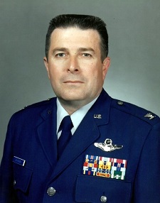 Thomas Terrence 'Tom' Cavanagh III