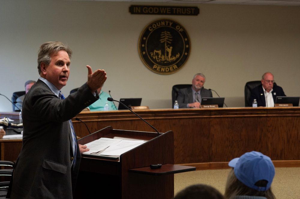 Pender County resident Frank Dalato argues against the resolution to establish Pender as a "gun sanctuary county". (Port City Daily/Mark Darrough)