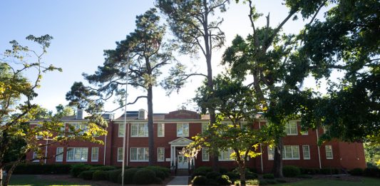 Forest Hills Elementary, were the controversial ‘first come, first serve’ Spanish Immersion enrollment program took place. (Port City Daily photo / File)