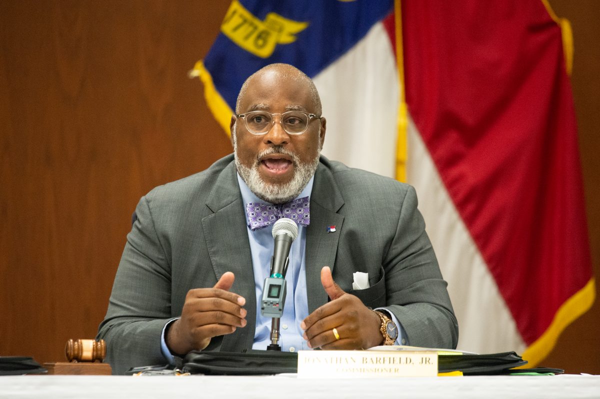 New Hanover County Chairman Jonathan Barfield, Jr. voices opposition to the privatization of NHRMC. (Port City Daily photo/Mark Darrough)