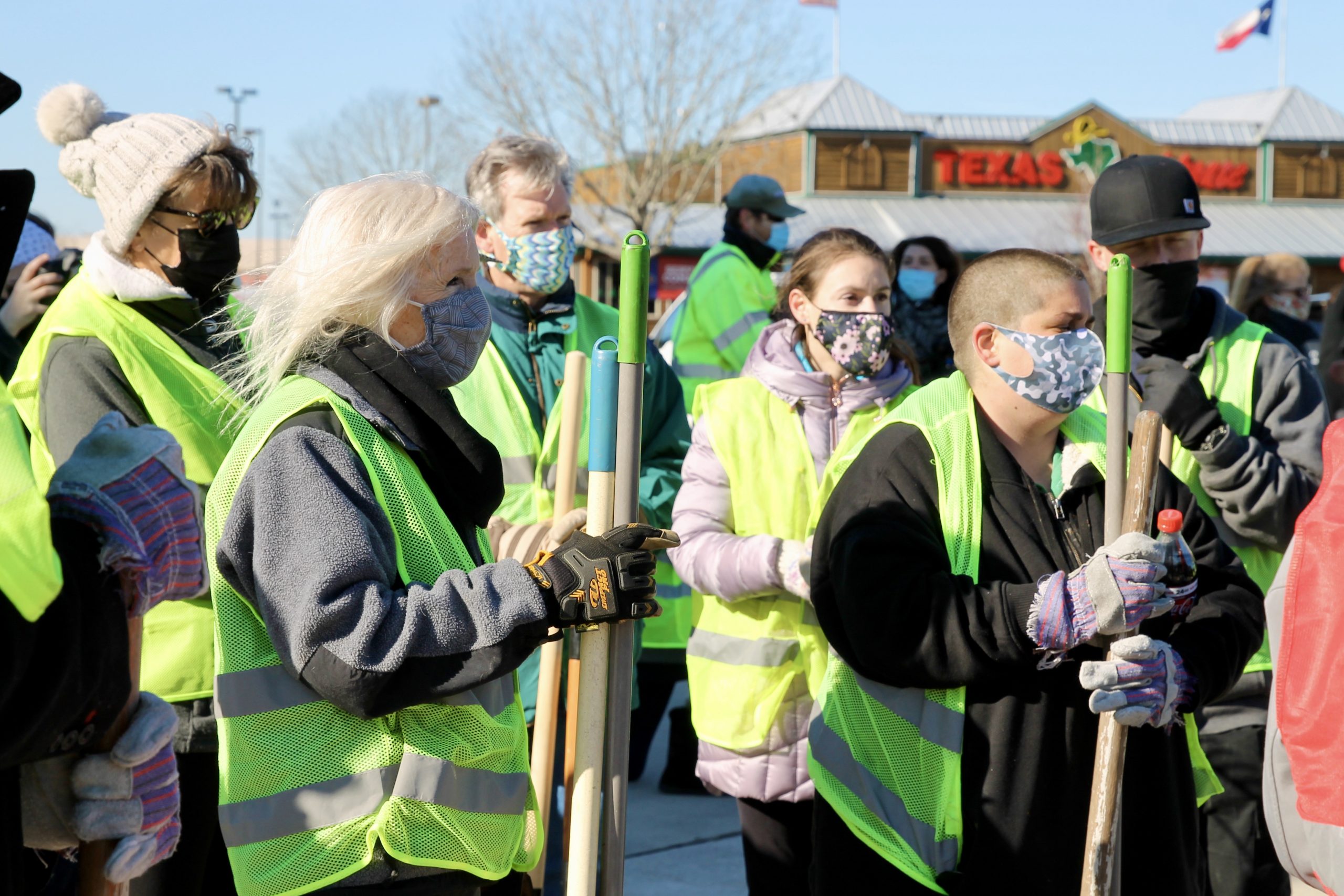 trees on racine drive (Port City Daily photo/Alexandria Sands)