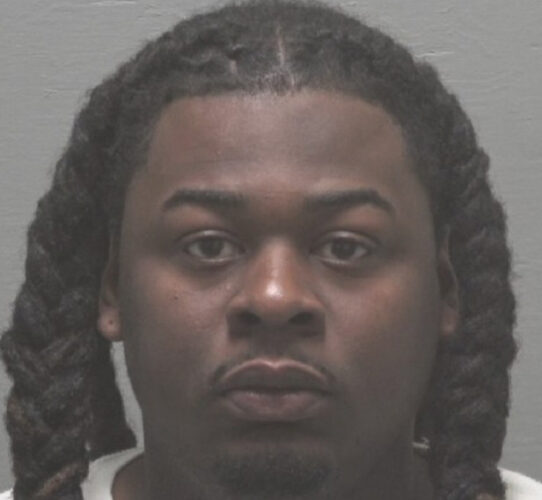 El FBI y la policía local incautan 900 gramos de cocaína, arrestan a un hombre