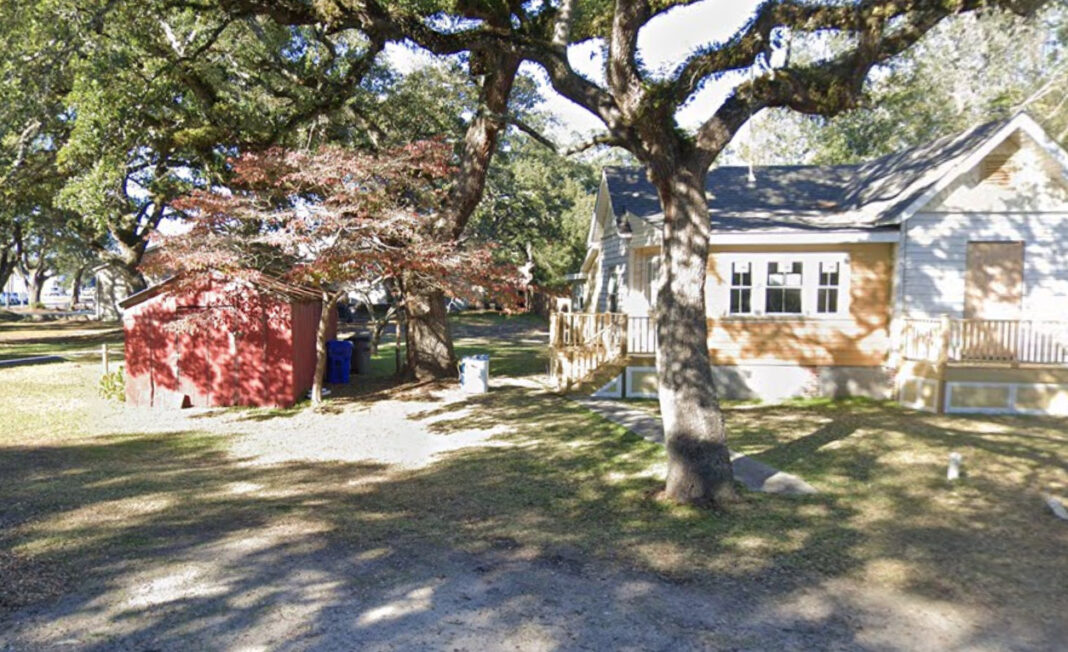 Southport reasserts ownership over Owens Street alley, requests mayor rescind claim